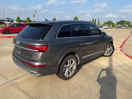 Gray 2021 Audi Q7 45 Premium Plus