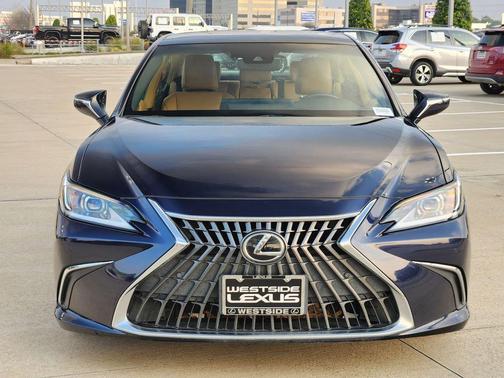 2023 Lexus ES 350 Base