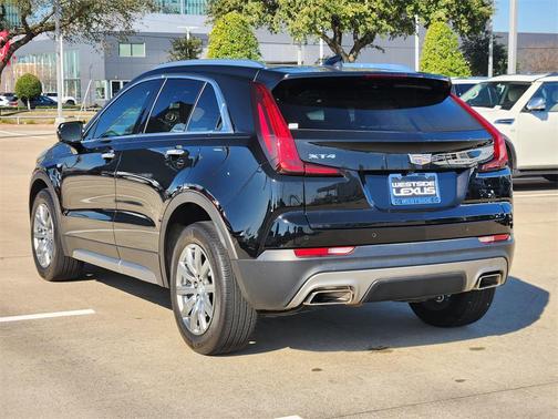 2021 Cadillac XT4 Premium Luxury