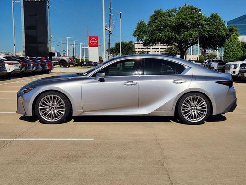Iridium 2023 Lexus IS 300 Base