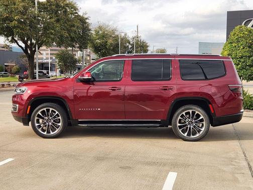 2022 Jeep Wagoneer Series II 4x2