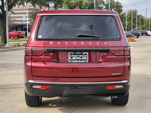 2022 Jeep Wagoneer Series II 4x2