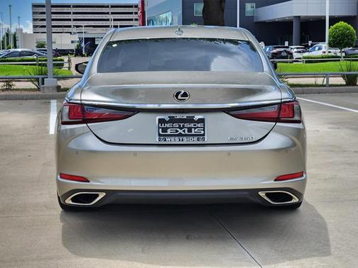2021 Lexus ES 350 Base