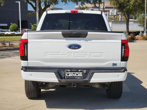 2023 Ford F-150 Lightning XLT