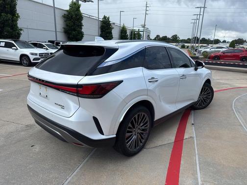 White Pearl 2024 Lexus RX 350 Luxury