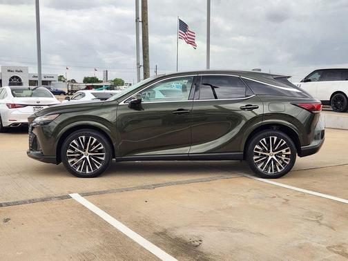 Green 2023 Lexus RX 350 Premium Plus