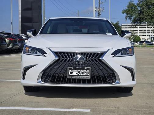 2025 Lexus ES 350 Base