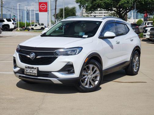 Summit White 2022 Buick Encore GX Essence