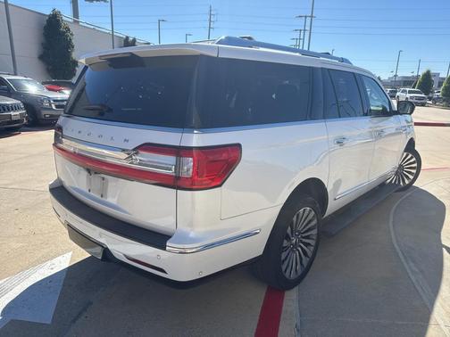 2019 Lincoln Navigator L Reserve