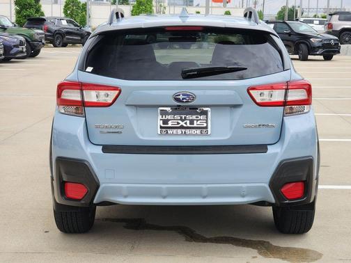 Gray 2018 Subaru Crosstrek 2.0i Premium