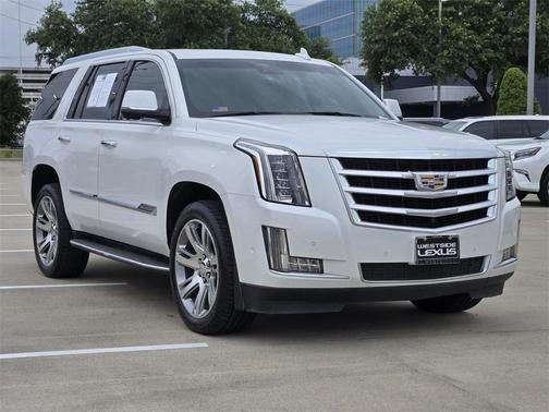 2017 Cadillac Escalade Luxury