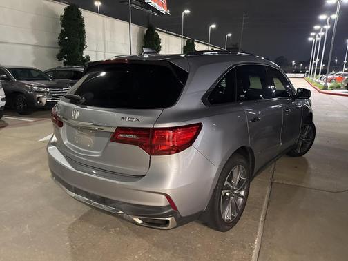 2017 Acura MDX 3.5L w/Technology Package