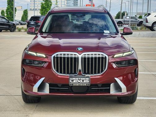 Red 2025 BMW X7 xDrive40i
