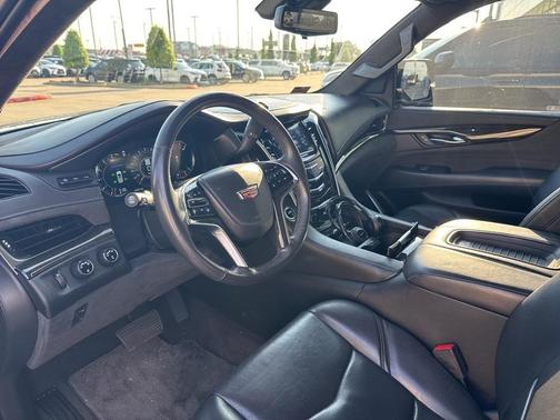 2020 Cadillac Escalade Platinum