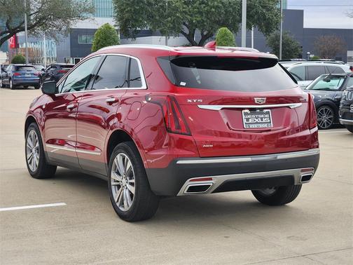 2023 Cadillac XT5 Premium Luxury