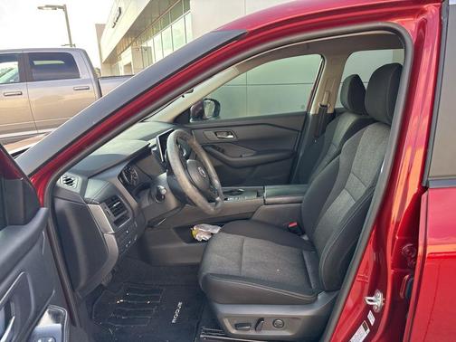 Scarlet 2024 Nissan Rogue SV