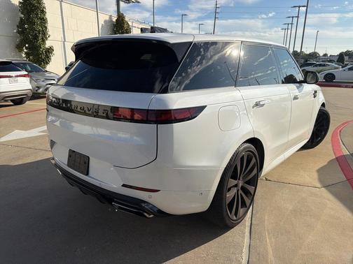 2024 Land Rover Range Rover Sport SE