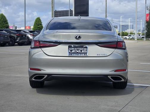 2024 Lexus ES 350 Base