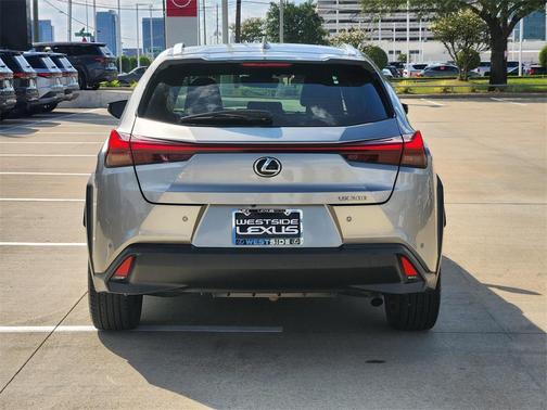 2020 Lexus UX 200 Base