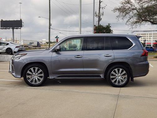 2017 Lexus LX 570 Base