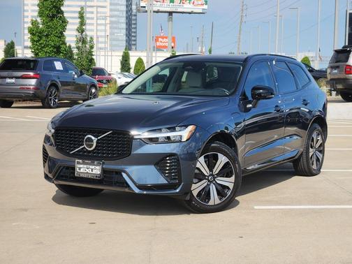 Denim Blue Metallic 2023 Volvo XC60 Recharge Plug-In Hybrid T8 Plus Dark Theme