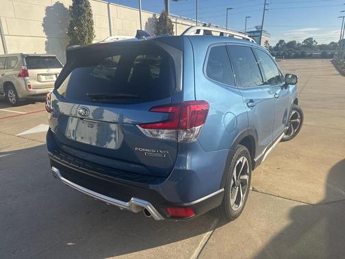 2024 Subaru Forester Touring
