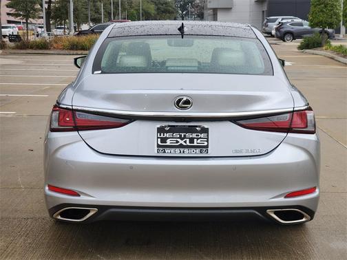 2025 Lexus ES 350 Base