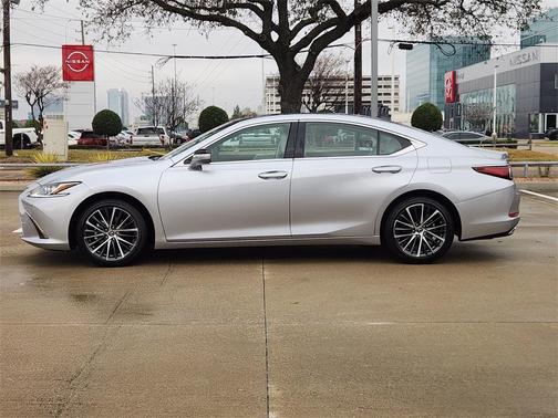 2025 Lexus ES 350 Base