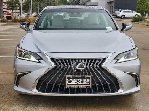 2025 Lexus ES 350 Base