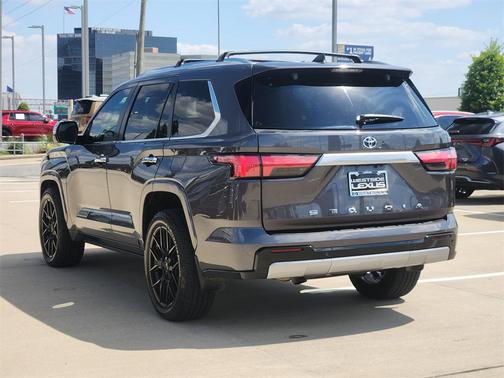 2024 Toyota Sequoia Capstone