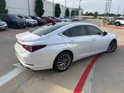 White 2019 Lexus ES 350 Ultra Luxury