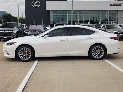 White 2019 Lexus ES 350 Ultra Luxury