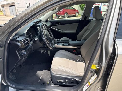 2016 Lexus IS 200t Base