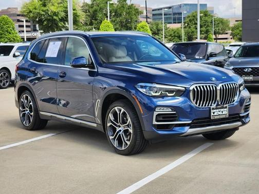 Blue 2021 BMW X5 sDrive40i