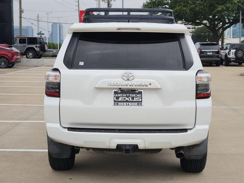 White 2019 Toyota 4Runner SR5 Premium
