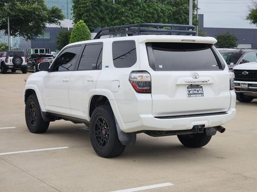 White 2019 Toyota 4Runner SR5 Premium