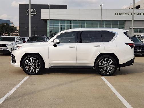 2025 Lexus LX 600 Luxury