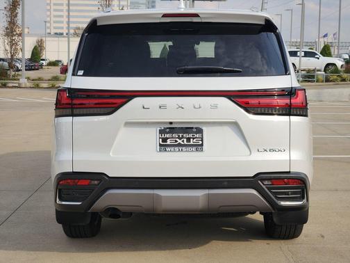 2025 Lexus LX 600 Luxury