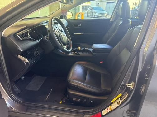2016 Toyota Avalon Touring
