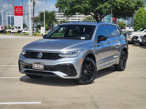 Silver Metallic 2022 Volkswagen Tiguan 2.0T SE R-Line Black