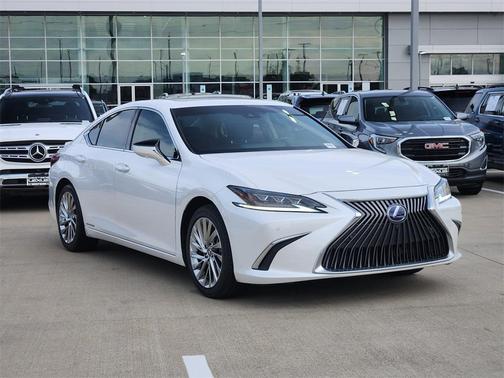 2021 Lexus ES 300h Ultra Luxury