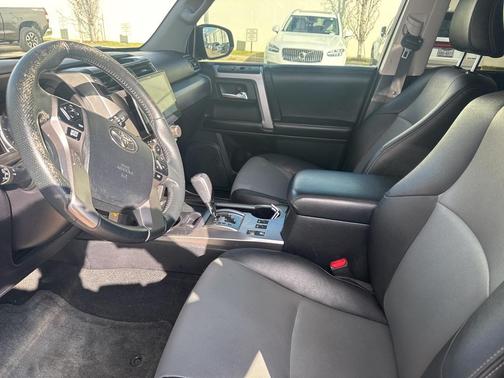 2015 Toyota 4Runner SR5 Premium