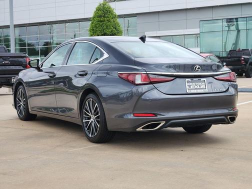 2023 Lexus ES 350 Base