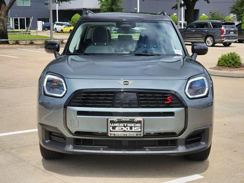 Green 2025 MINI Countryman Cooper S ALL4