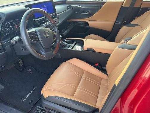 2024 Lexus ES 350 Ultra Luxury