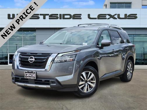 2023 Nissan Pathfinder SL 4WD