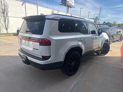 2024 Lexus GX 550 Luxury+