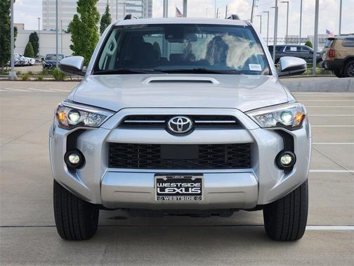 2024 Toyota 4Runner TRD Off Road