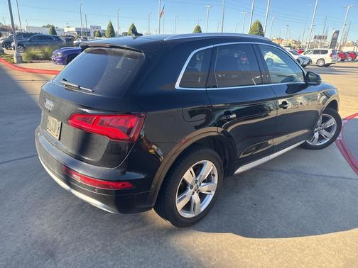 2019 Audi Q5 2.0T Prestige