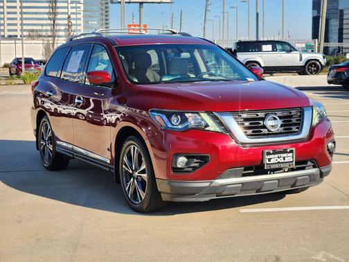 2018 Nissan Pathfinder Platinum